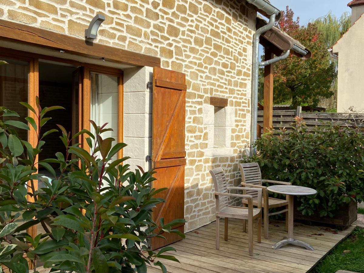 Les Crinieres En Brie Bed & Breakfast Saint-Ouen-en-Brie Exterior photo