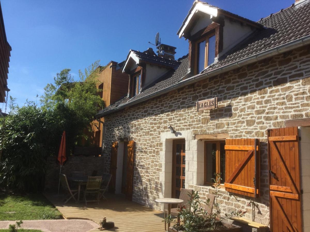 Les Crinieres En Brie Bed & Breakfast Saint-Ouen-en-Brie Exterior photo