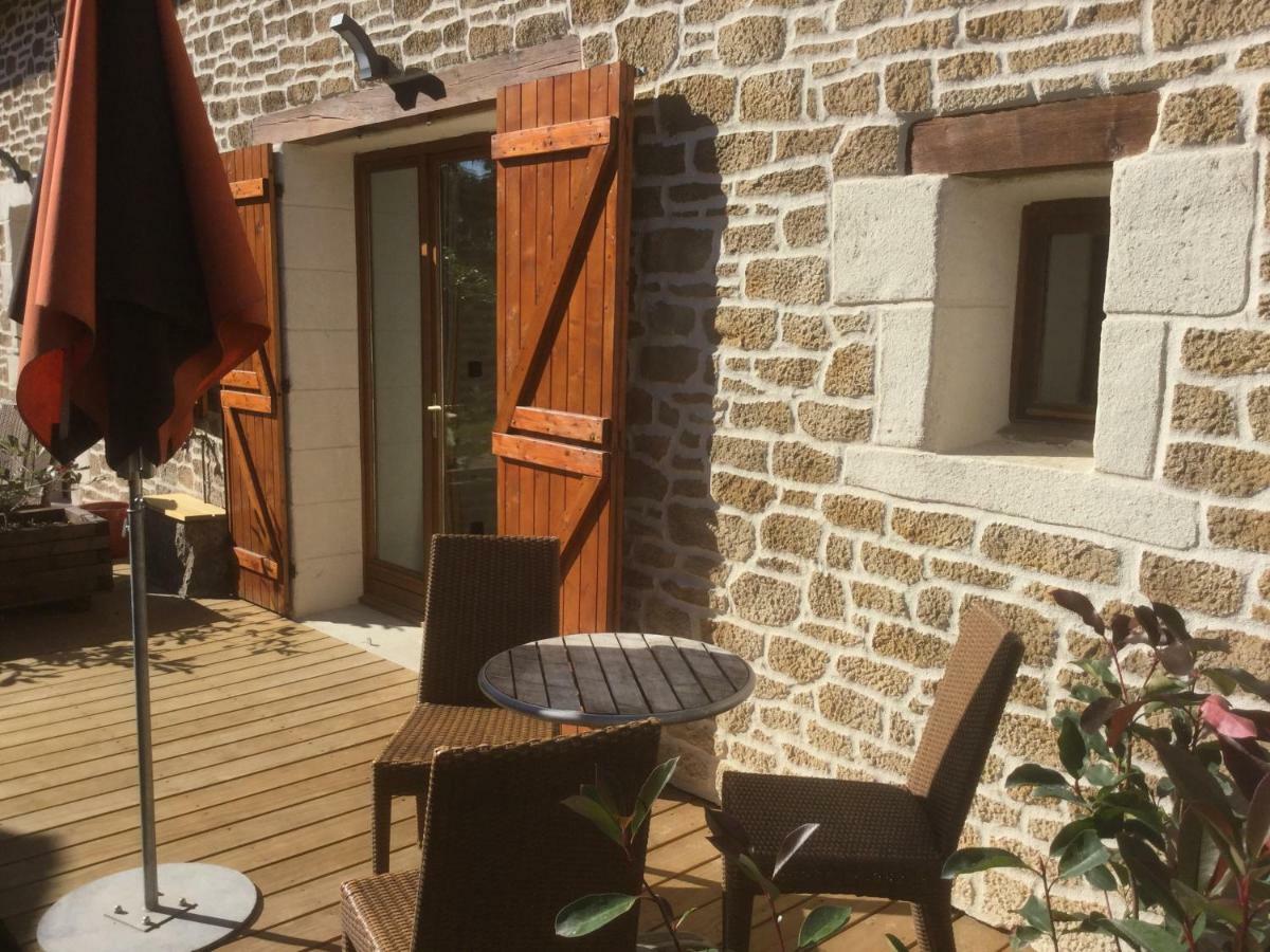 Les Crinieres En Brie Bed & Breakfast Saint-Ouen-en-Brie Exterior photo